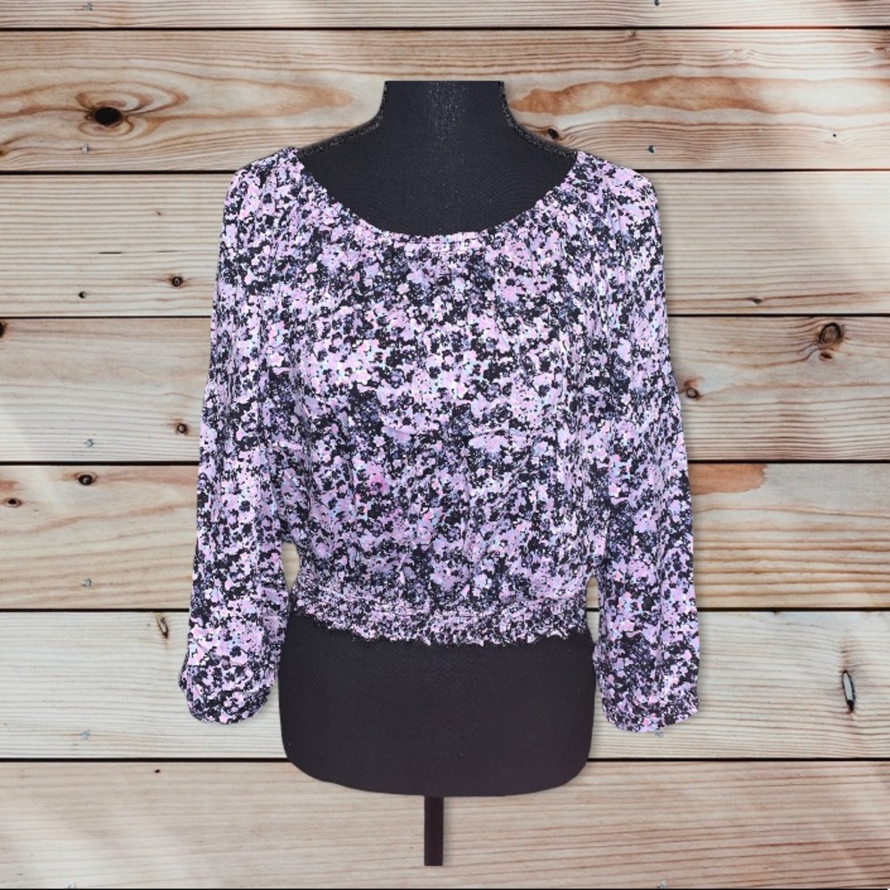 H&M Divided Off Shoulder Crop Blouse Size:12